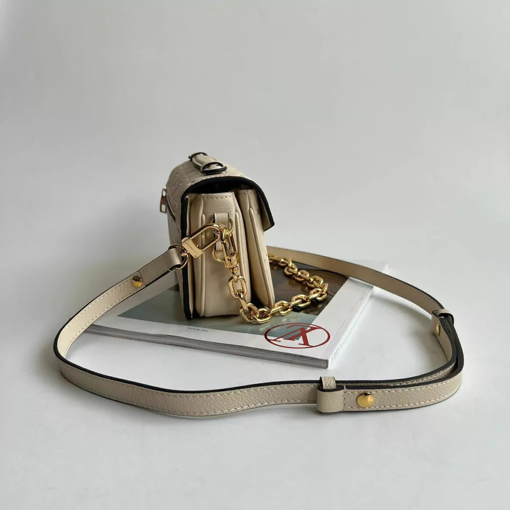 BAG Louis Vuitton Beige Mini