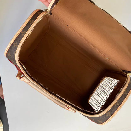Bag Louis Vuitton Pet Italy Brown
