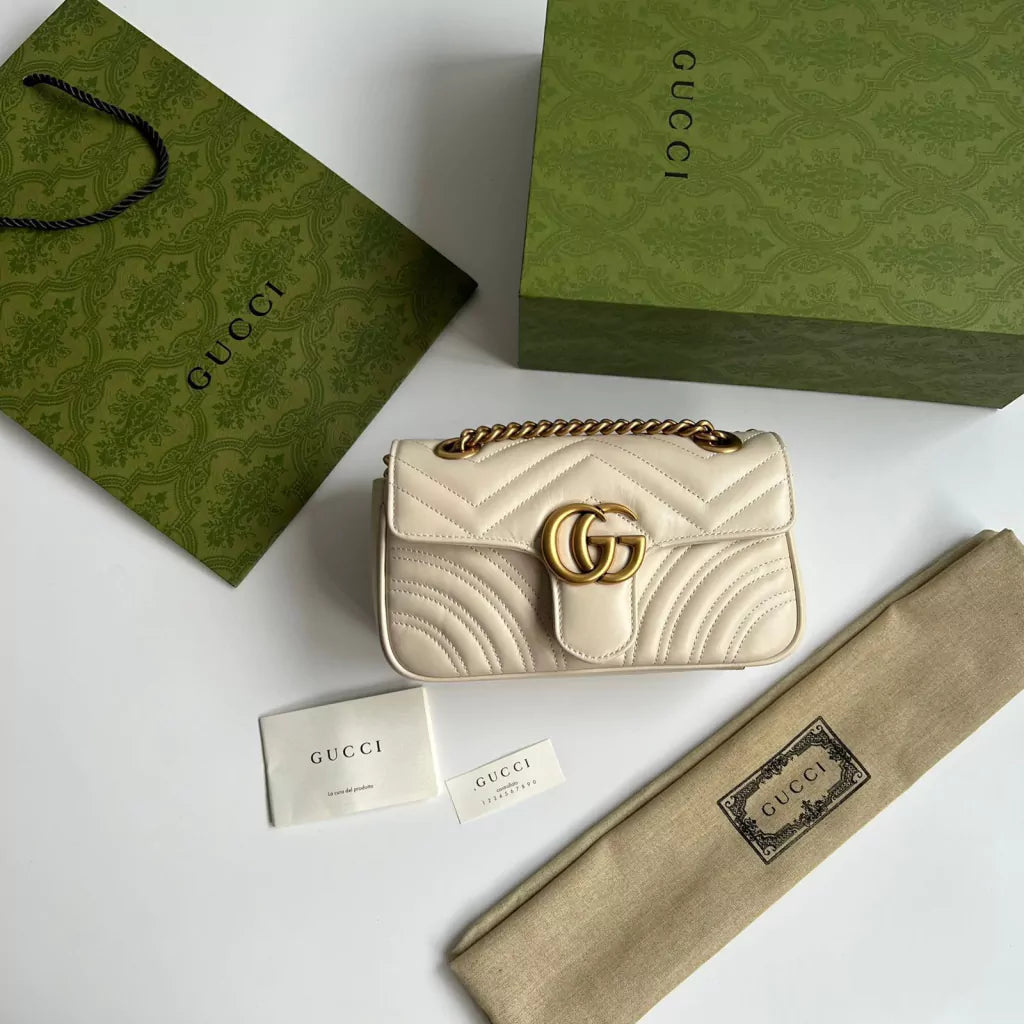 Bag Gucci Marmont Matelassê Beige