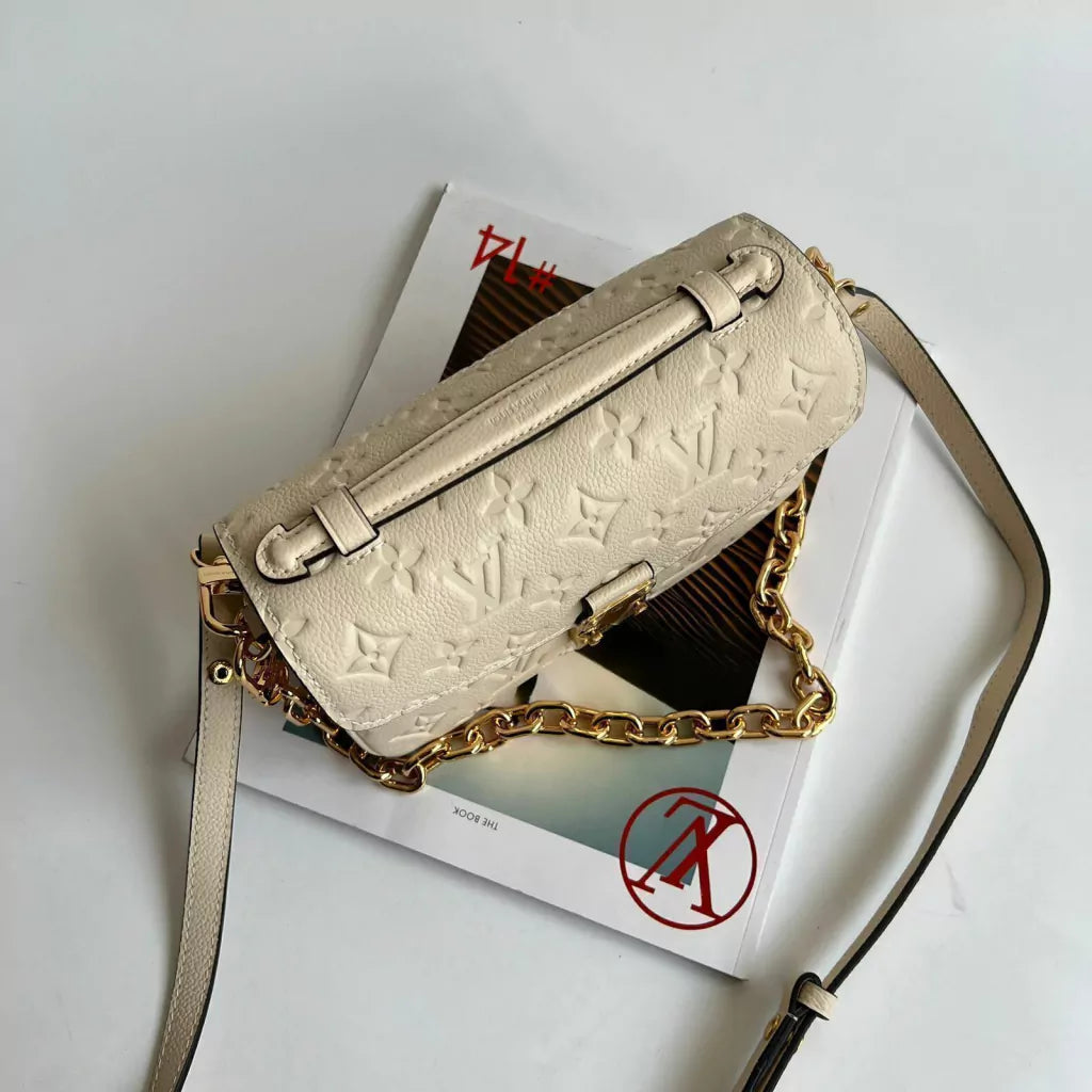 BAG Louis Vuitton Beige Mini