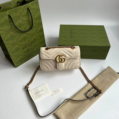 Bag Gucci Marmont Matelassê Beige