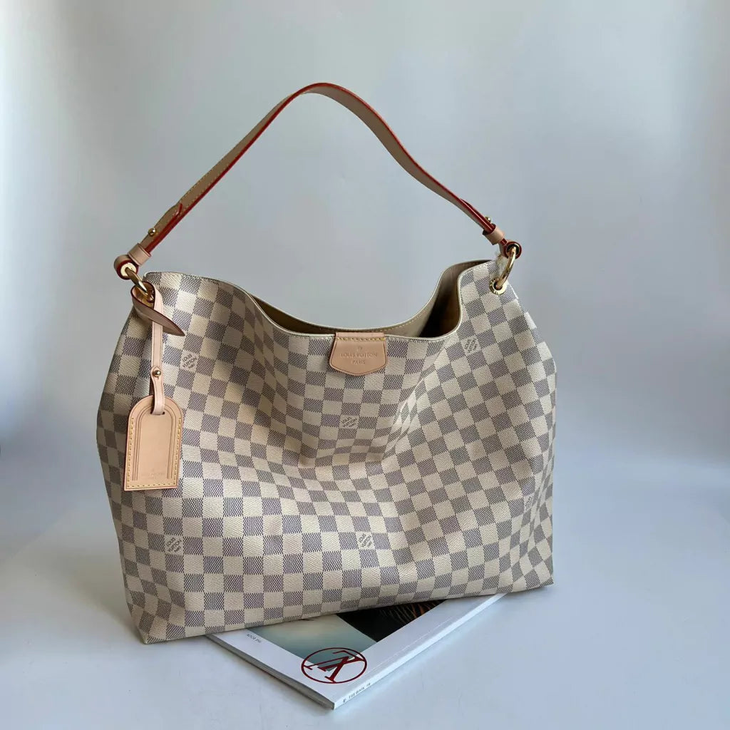 BAG Louis Vuitton Beige Traditional