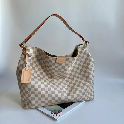 BAG Louis Vuitton Beige Traditional