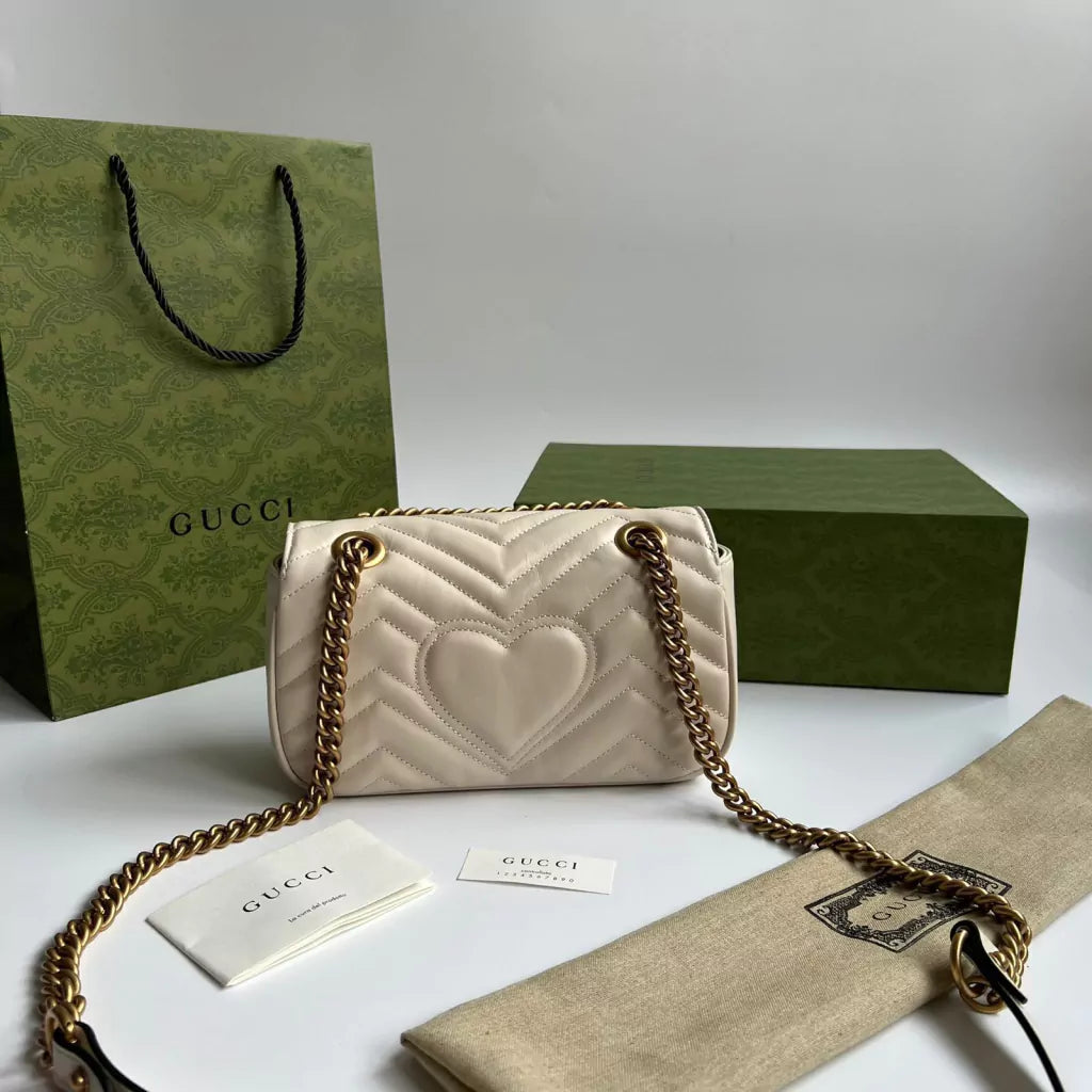 Bag Gucci Marmont Matelassê Beige
