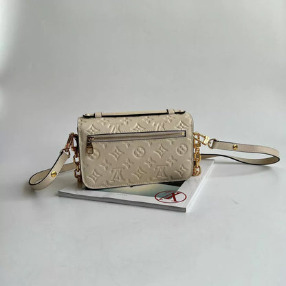 BAG Louis Vuitton Beige Mini