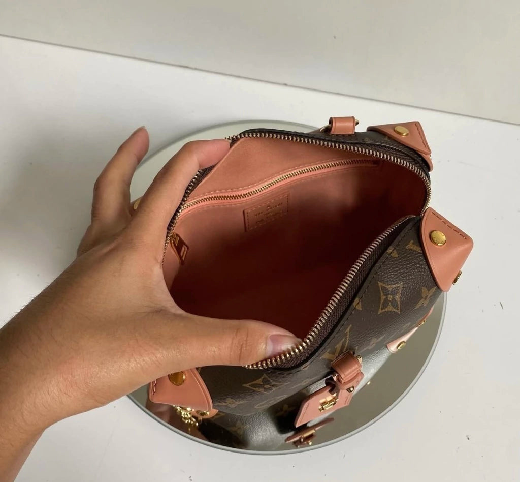 Bag Petitte Male Souple Louis Vuitton Brown