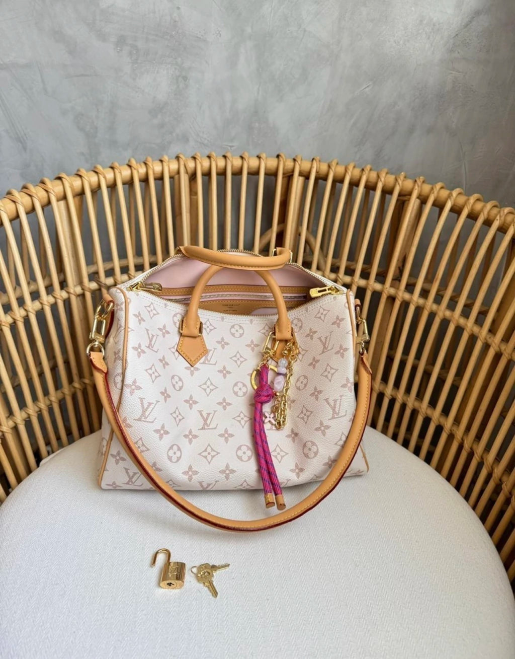 Bag Louis Vuitton Speedy Soft 30 Lucky White and Pink